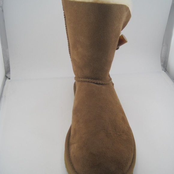 Kirkland Signature Womens Short Sheepskin Shearling Boots Brown and Tan Size 7 - Picture 3 of 12